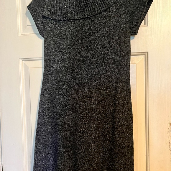 Sweater dress - Picture 1 of 3